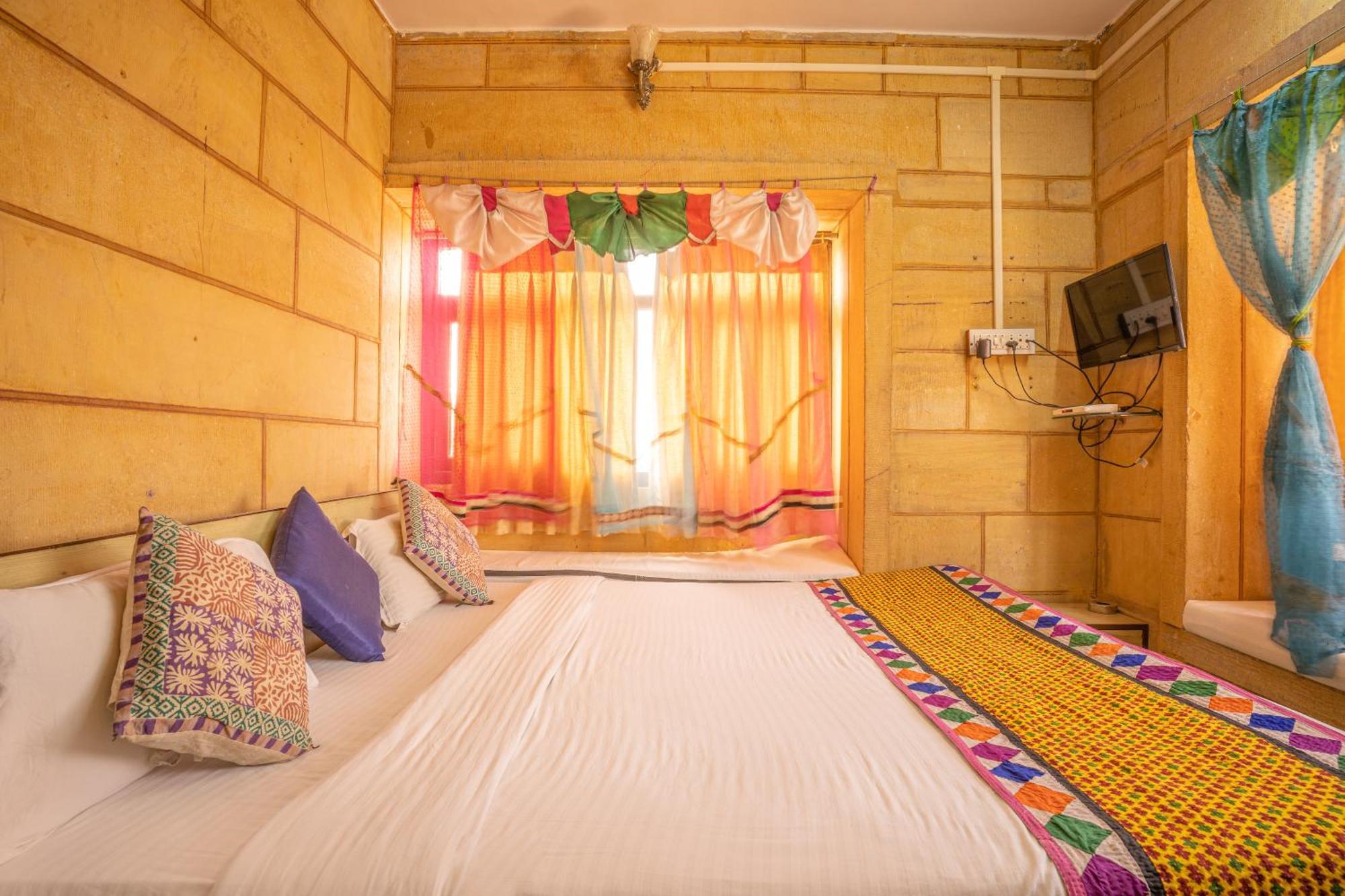 Hotel Classic Jaisalmer Ngoại thất bức ảnh