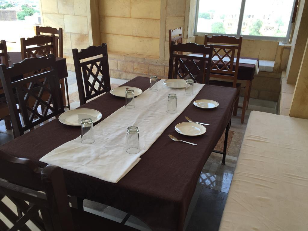 Hotel Classic Jaisalmer Ngoại thất bức ảnh