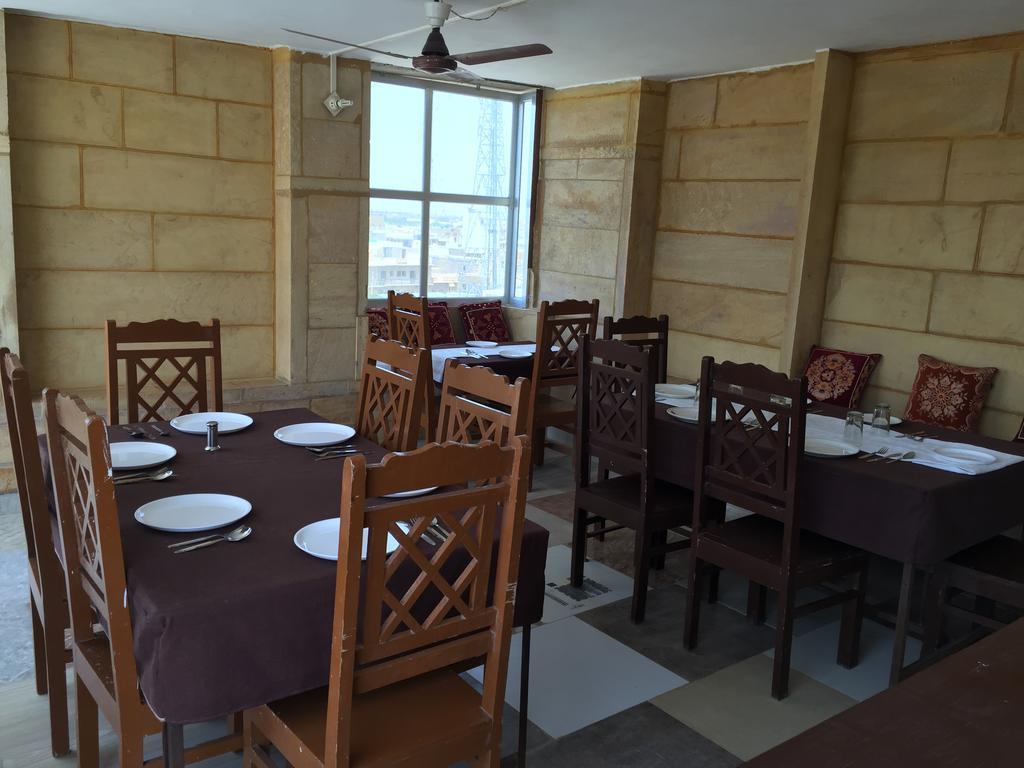 Hotel Classic Jaisalmer Ngoại thất bức ảnh