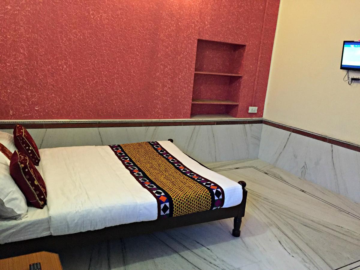 Hotel Classic Jaisalmer Ngoại thất bức ảnh