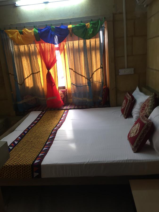 Hotel Classic Jaisalmer Ngoại thất bức ảnh